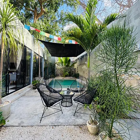 Hidden Oasis 2 Bedroom Ac Private Pool Downtown Merida